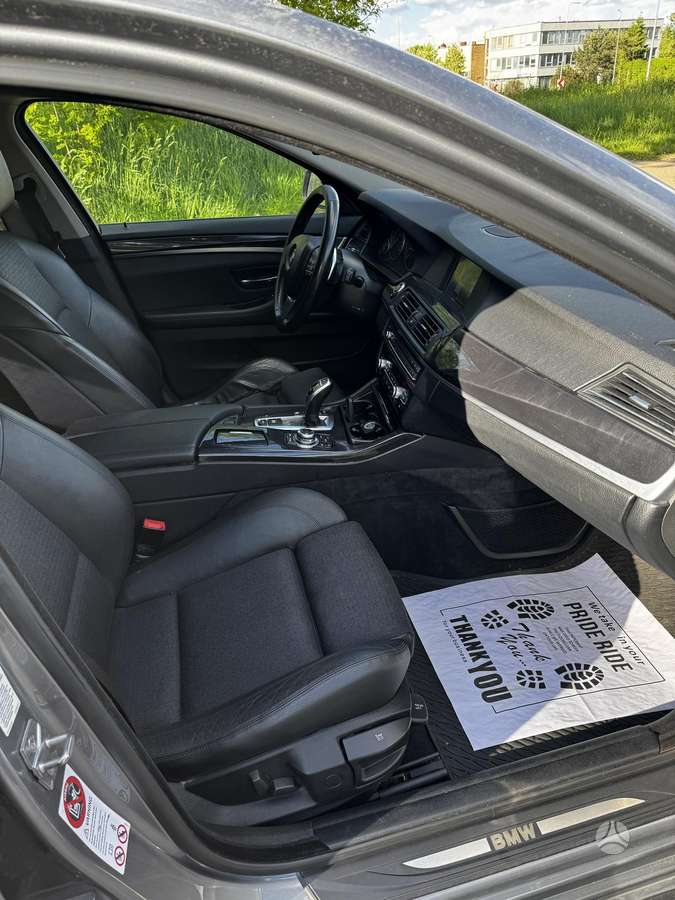 BMW 520, 2.0 l., Седан