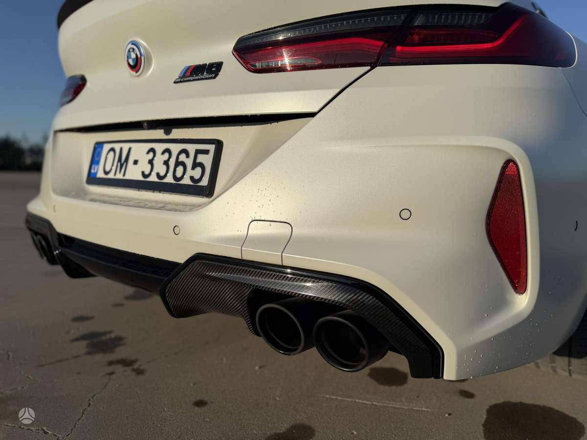 BMW M8, 4.4 l., Седан