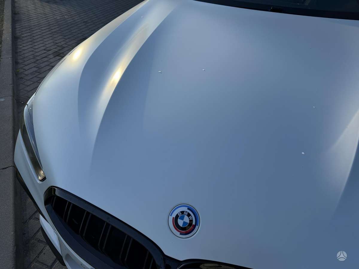 BMW M8, 4.4 l., Седан