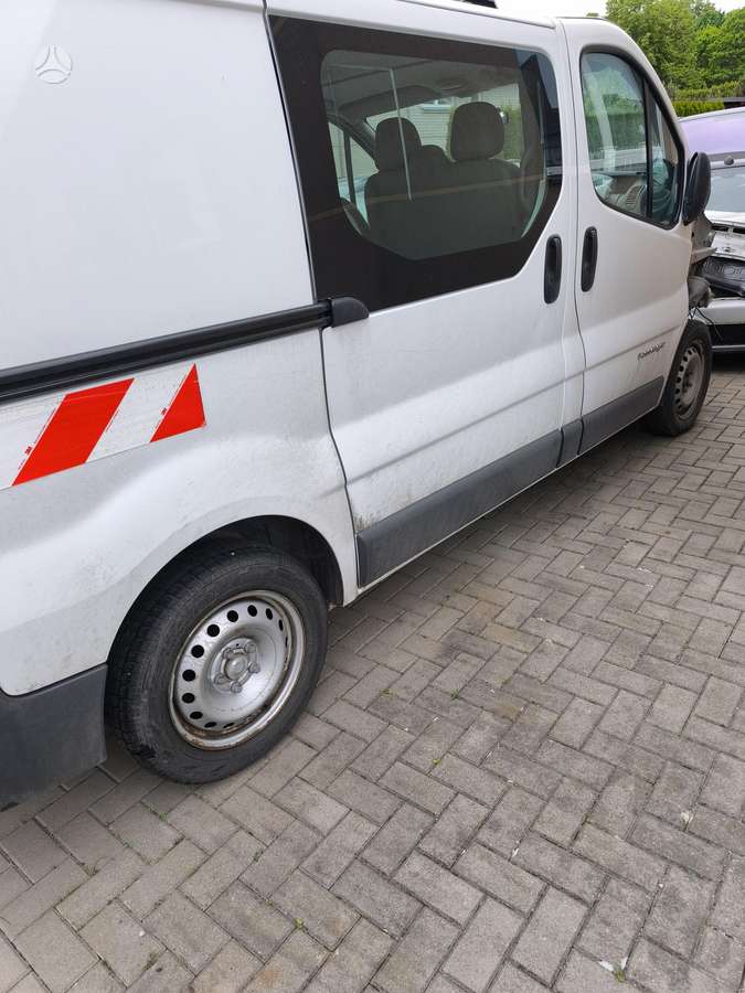 Renault Trafic 168 400km