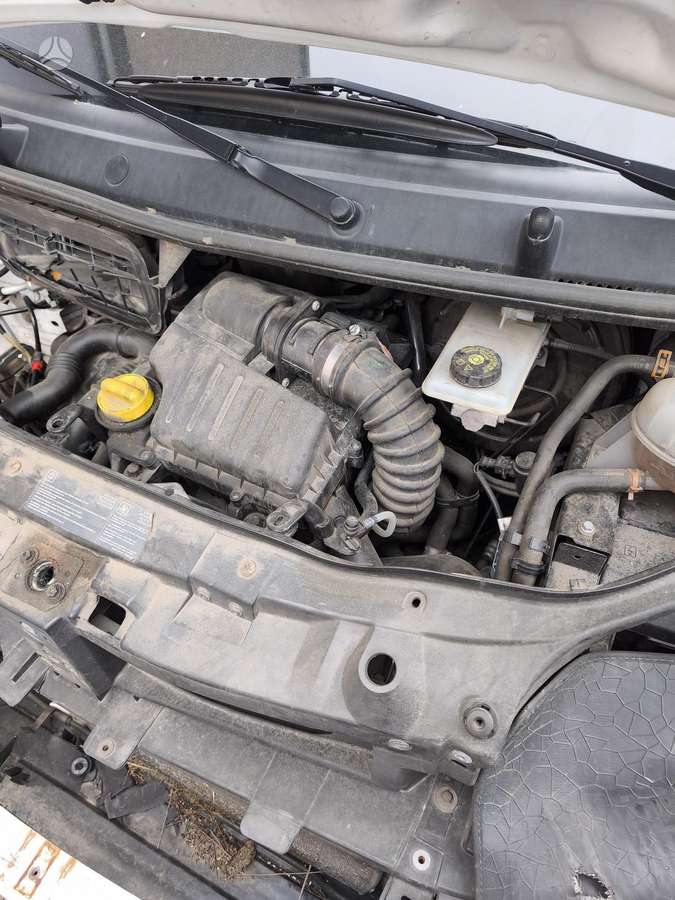 Renault Trafic 168 400km