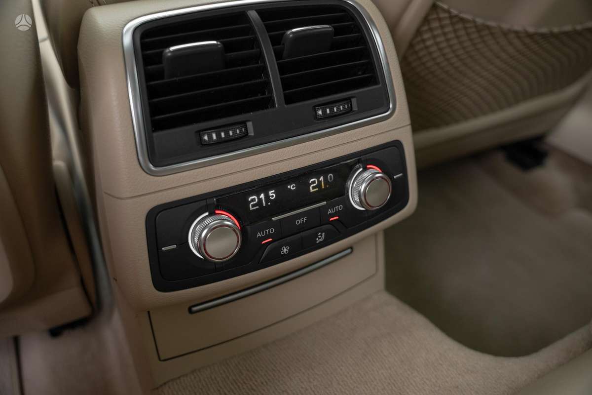 Audi A7, 3.0 l., hatchback