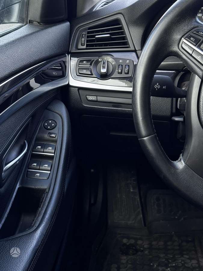BMW 520, 2.0 l., universalas