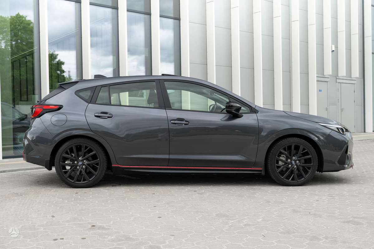 Subaru Impreza, 2.5 l., Хэтчбек