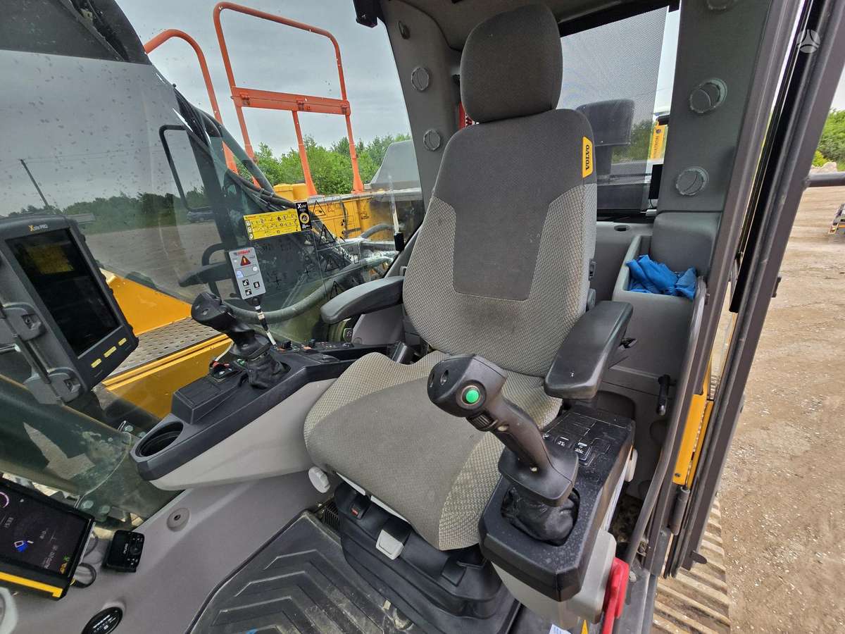 Volvo EC220EL.GPS, ekskavatori