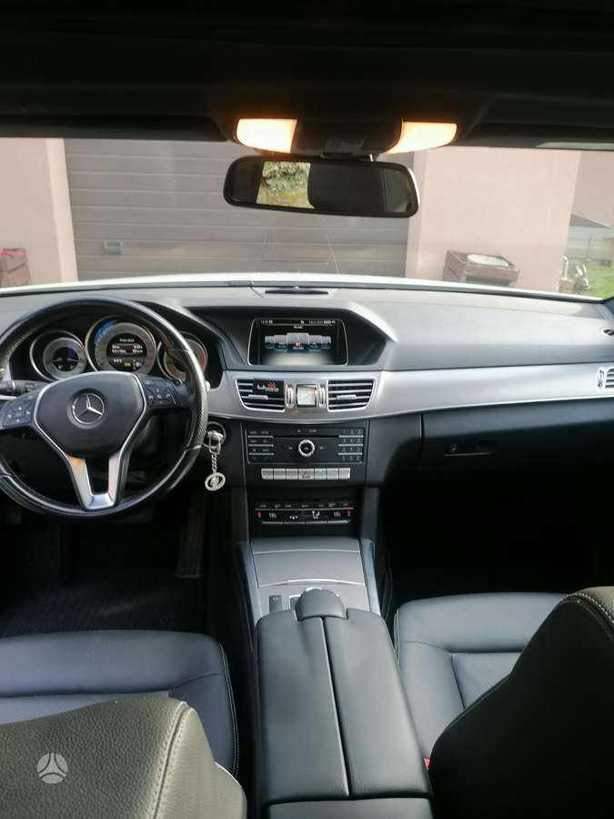 Mercedes-Benz E220, 2.1 l., Универсал