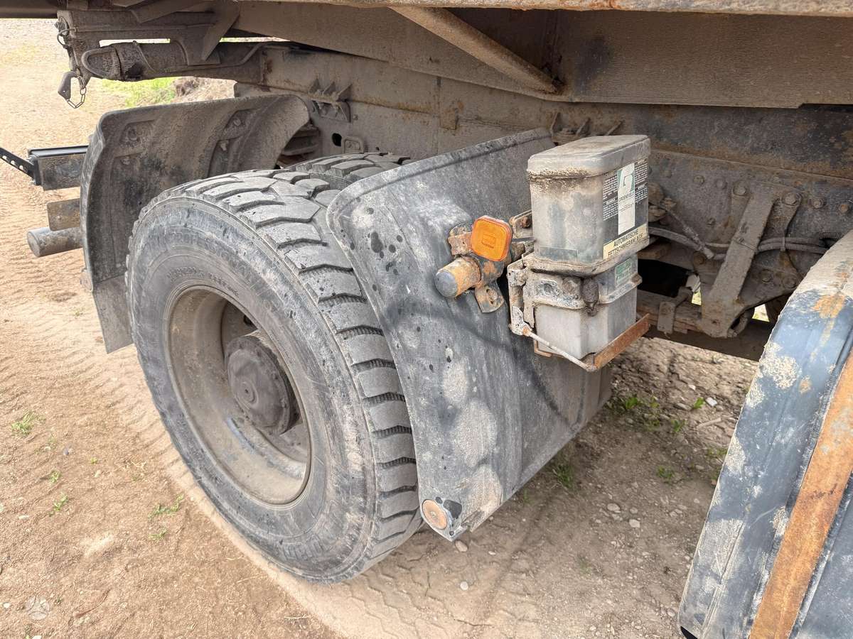 MAN 19.272, dumpers with crane