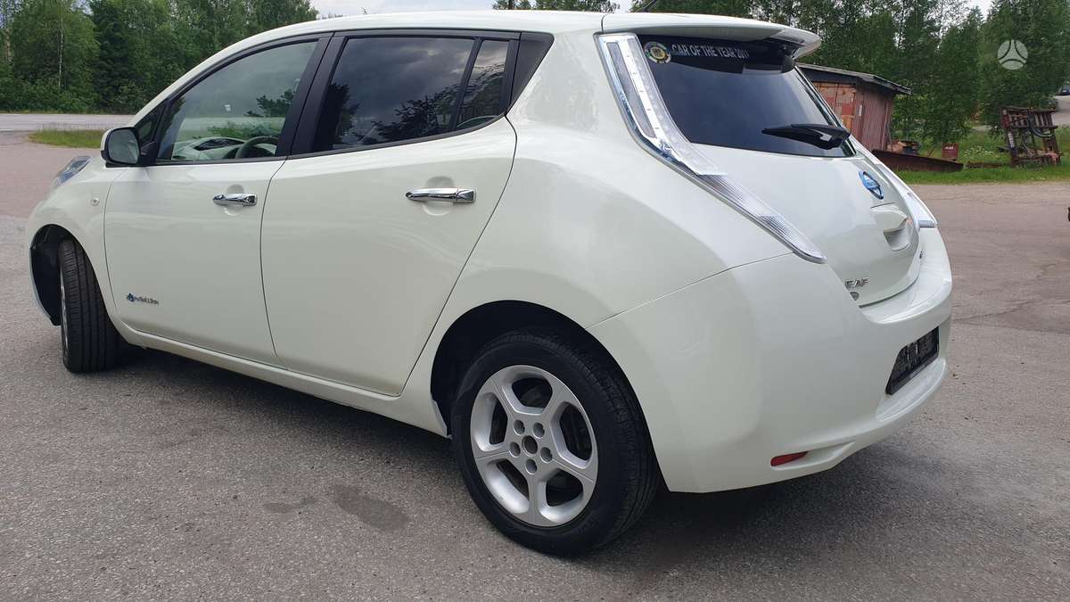 Nissan Leaf, Хэтчбек
