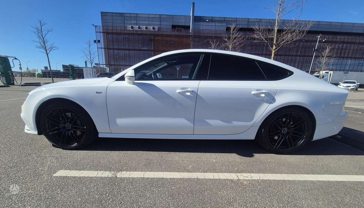 Audi A7, 2.0 l., Лимузин