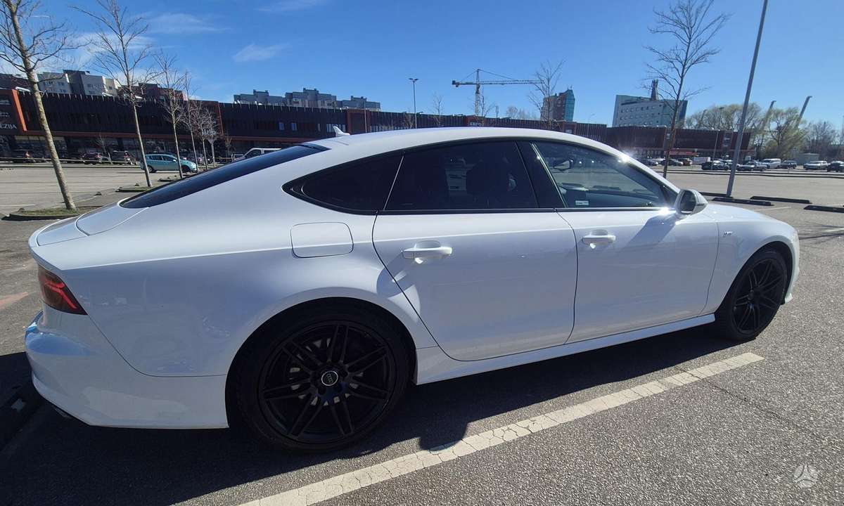 Audi A7, 2.0 l., Лимузин