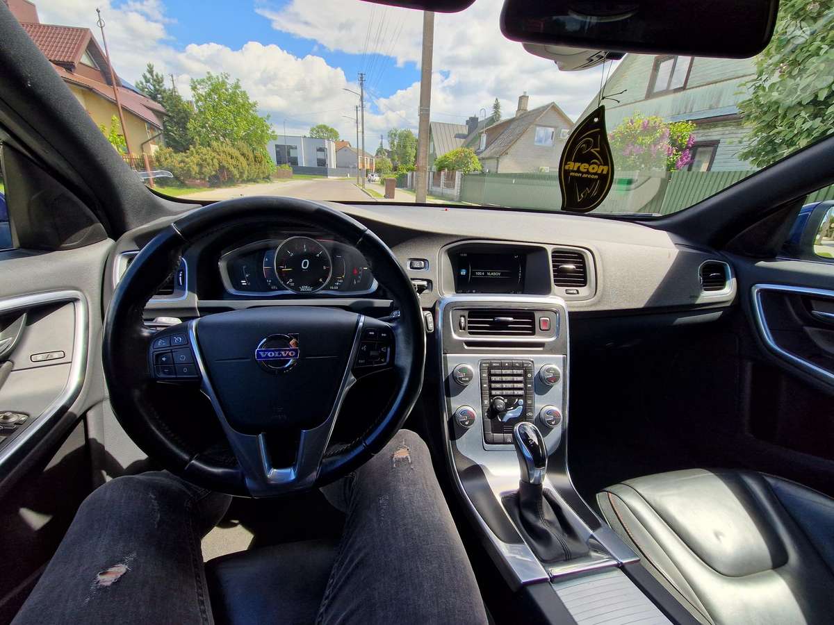Volvo V60, 2.0 l., Универсал