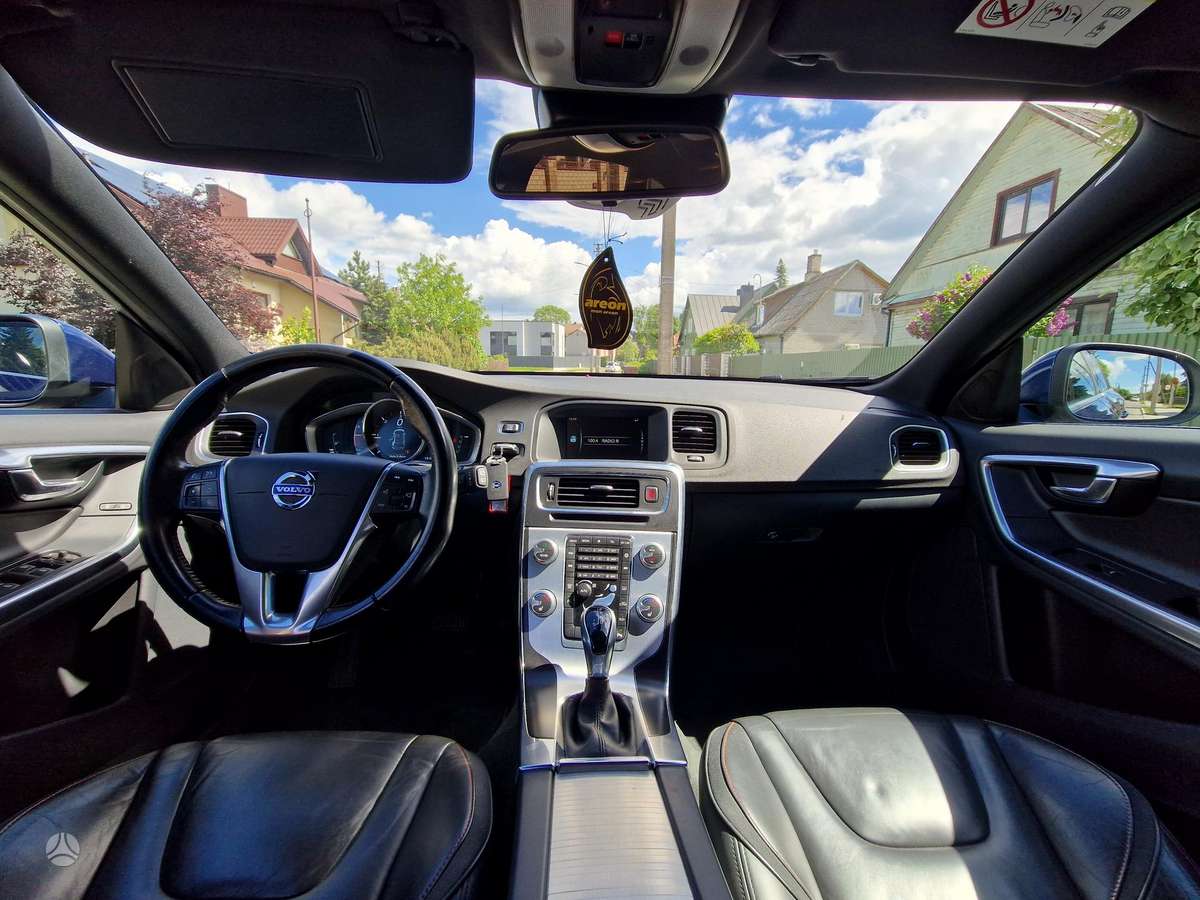 Volvo V60, 2.0 l., Универсал