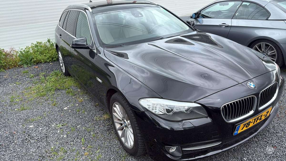 BMW 523, 3.0 l., Универсал