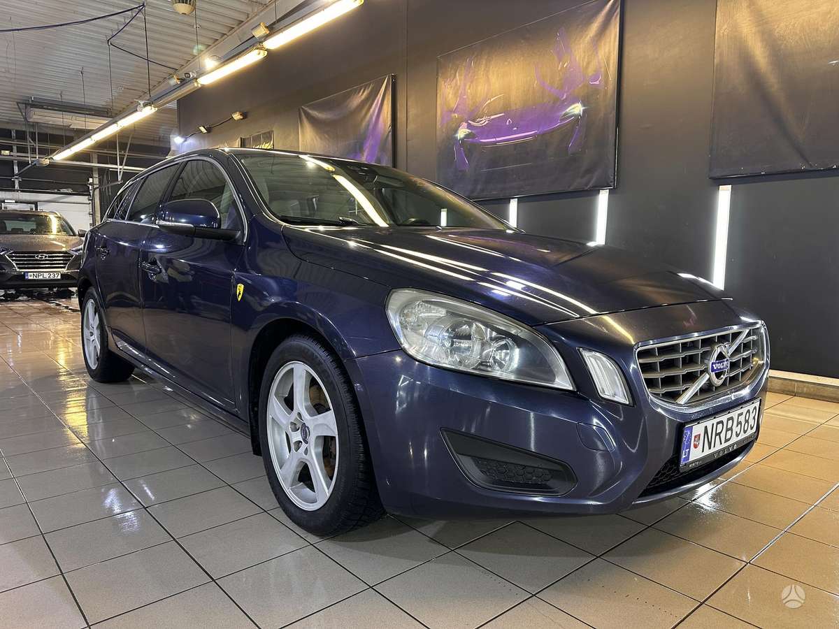 Volvo V60, 2.0 l., Универсал