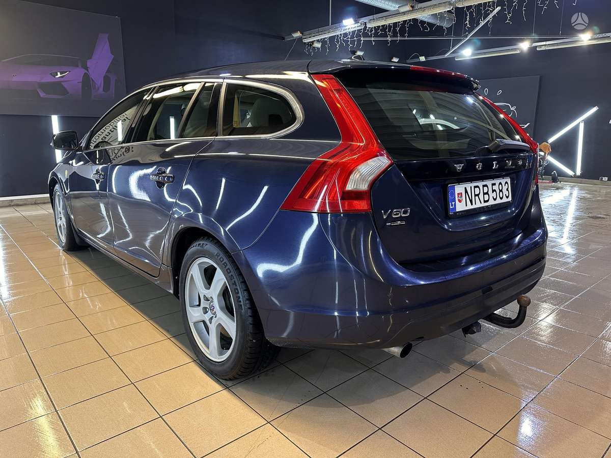 Volvo V60, 2.0 l., Универсал