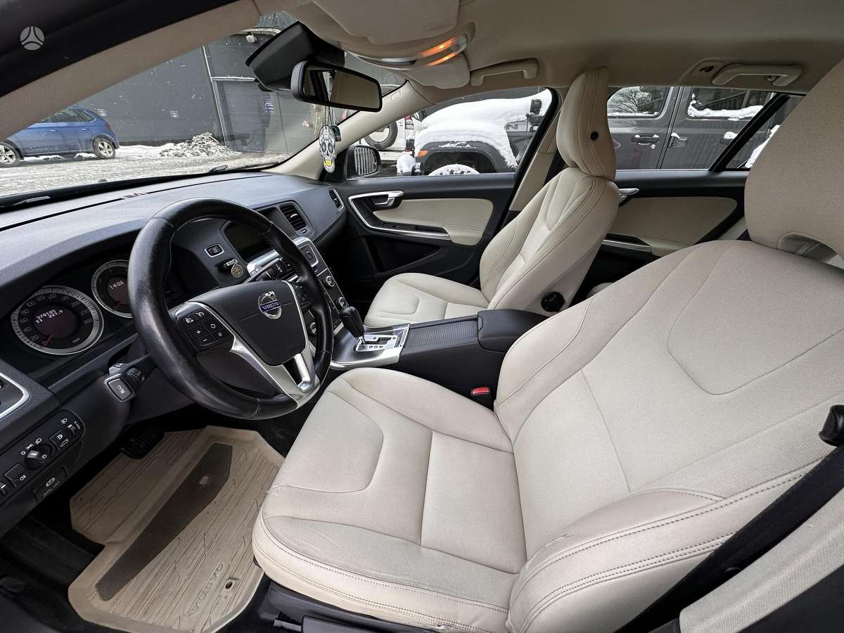 Volvo V60, 2.0 l., Универсал