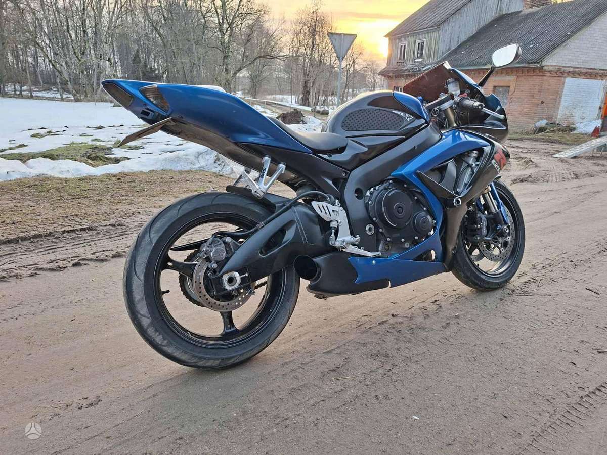 Suzuki GSX-R, superbikes