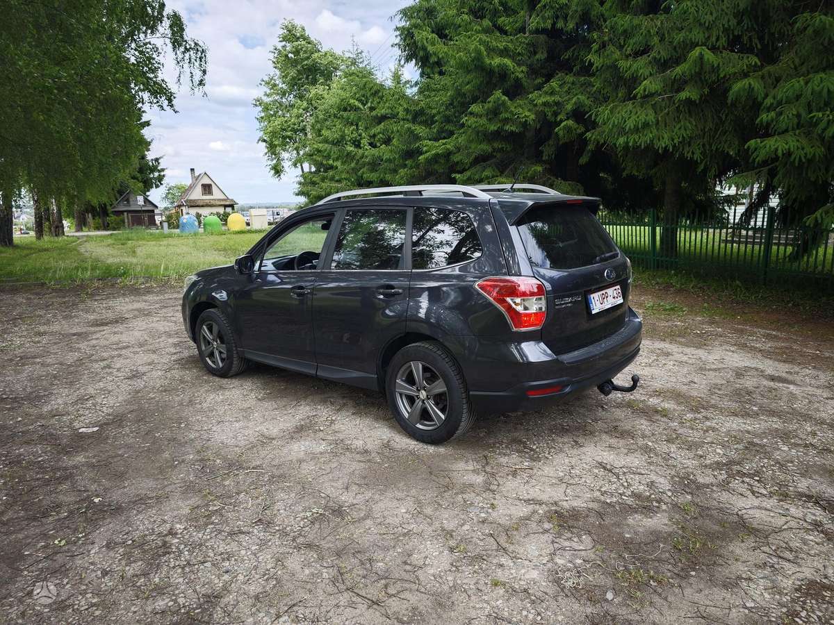 Subaru Forester, 2.0 l., mpv / minivan