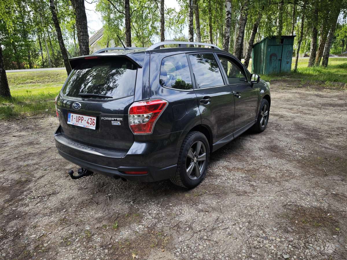 Subaru Forester, 2.0 l., mpv / minivan