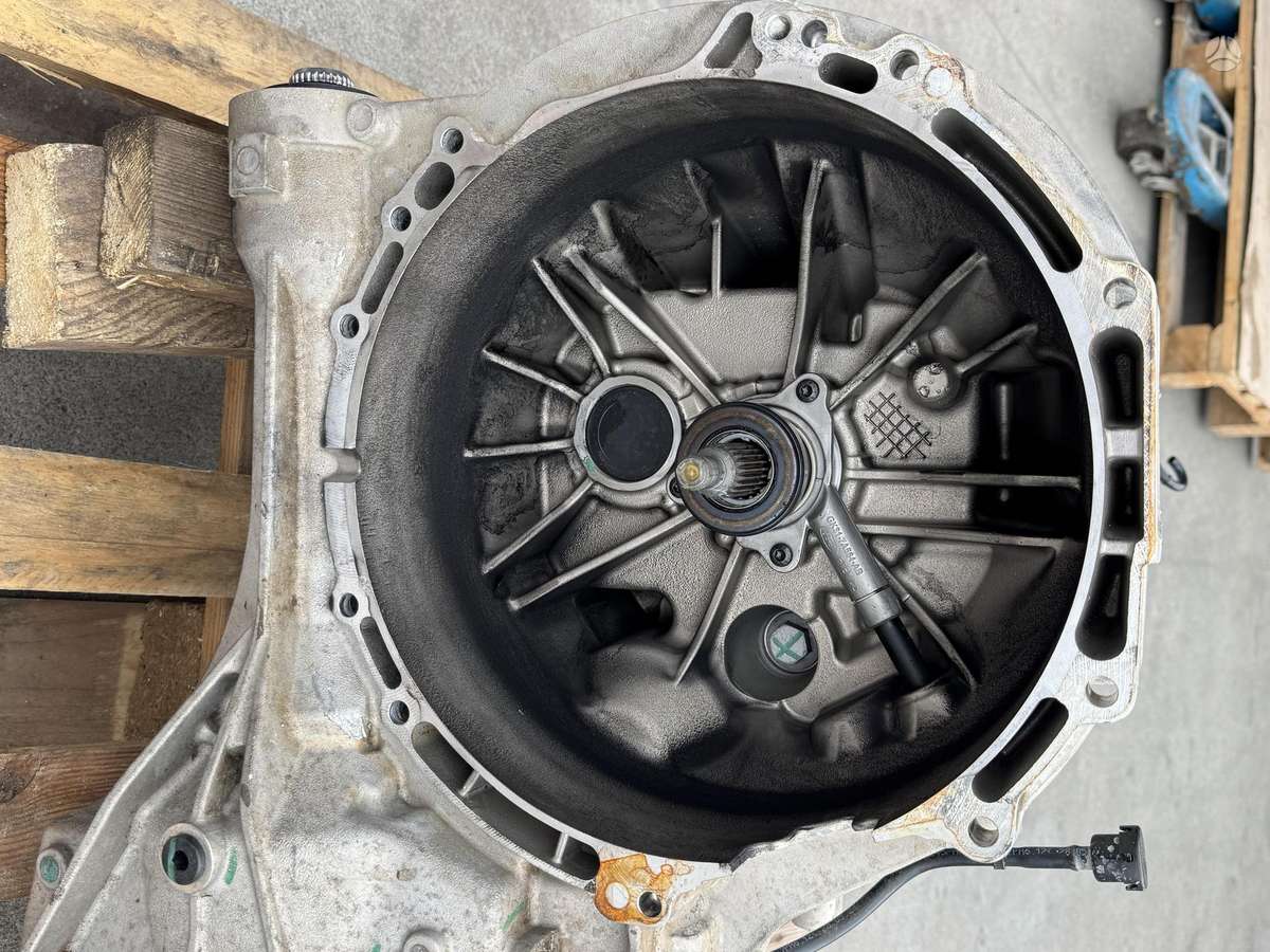 Ford Transit, грузовые микроавтобусы