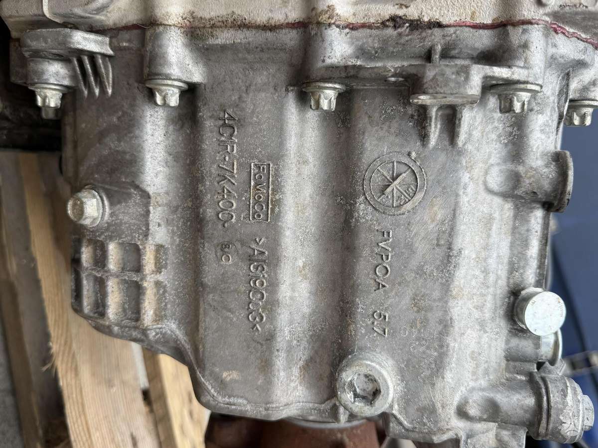Ford Transit, грузовые микроавтобусы