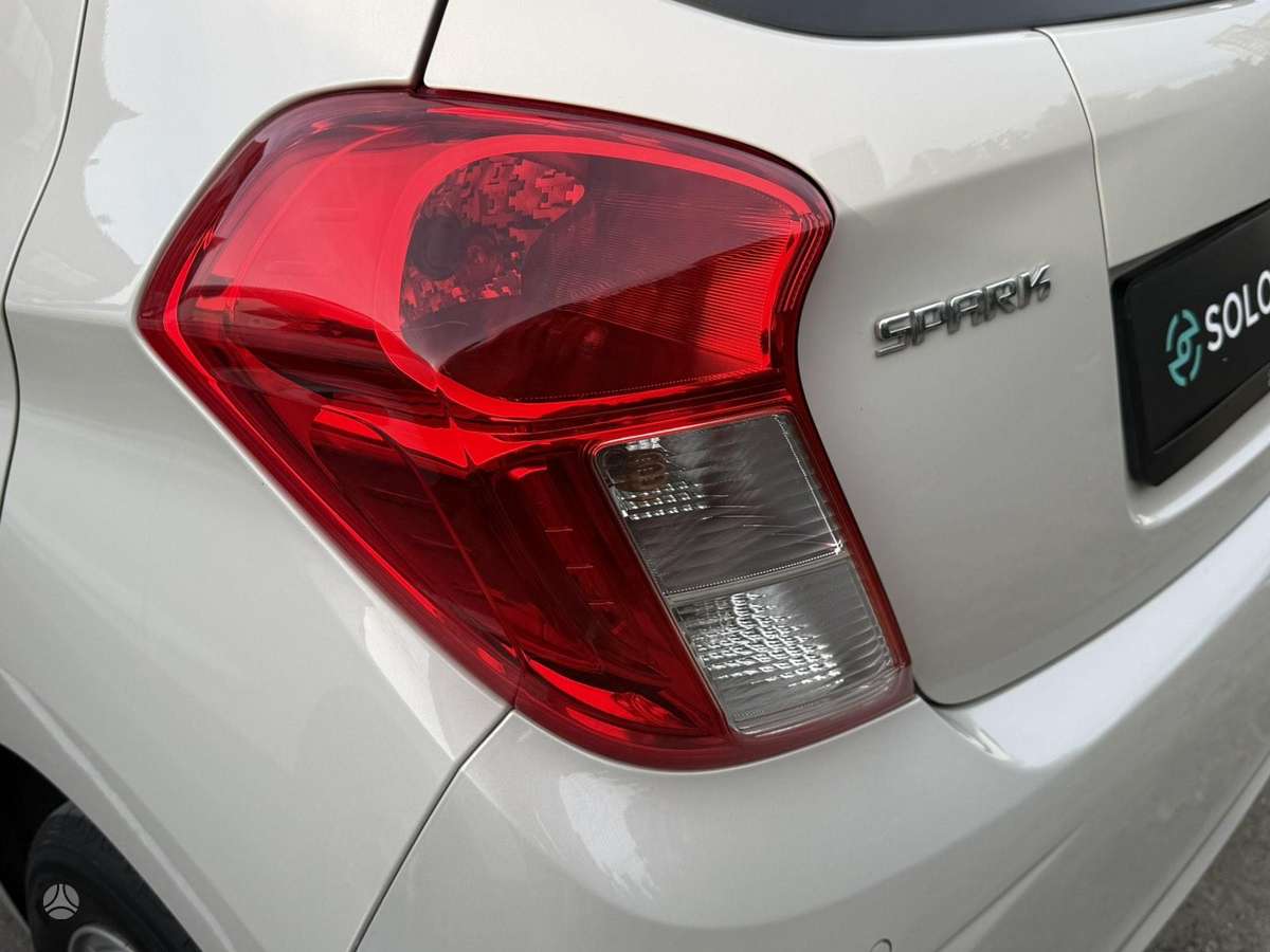 Chevrolet Spark, 1.0 l., Хэтчбек