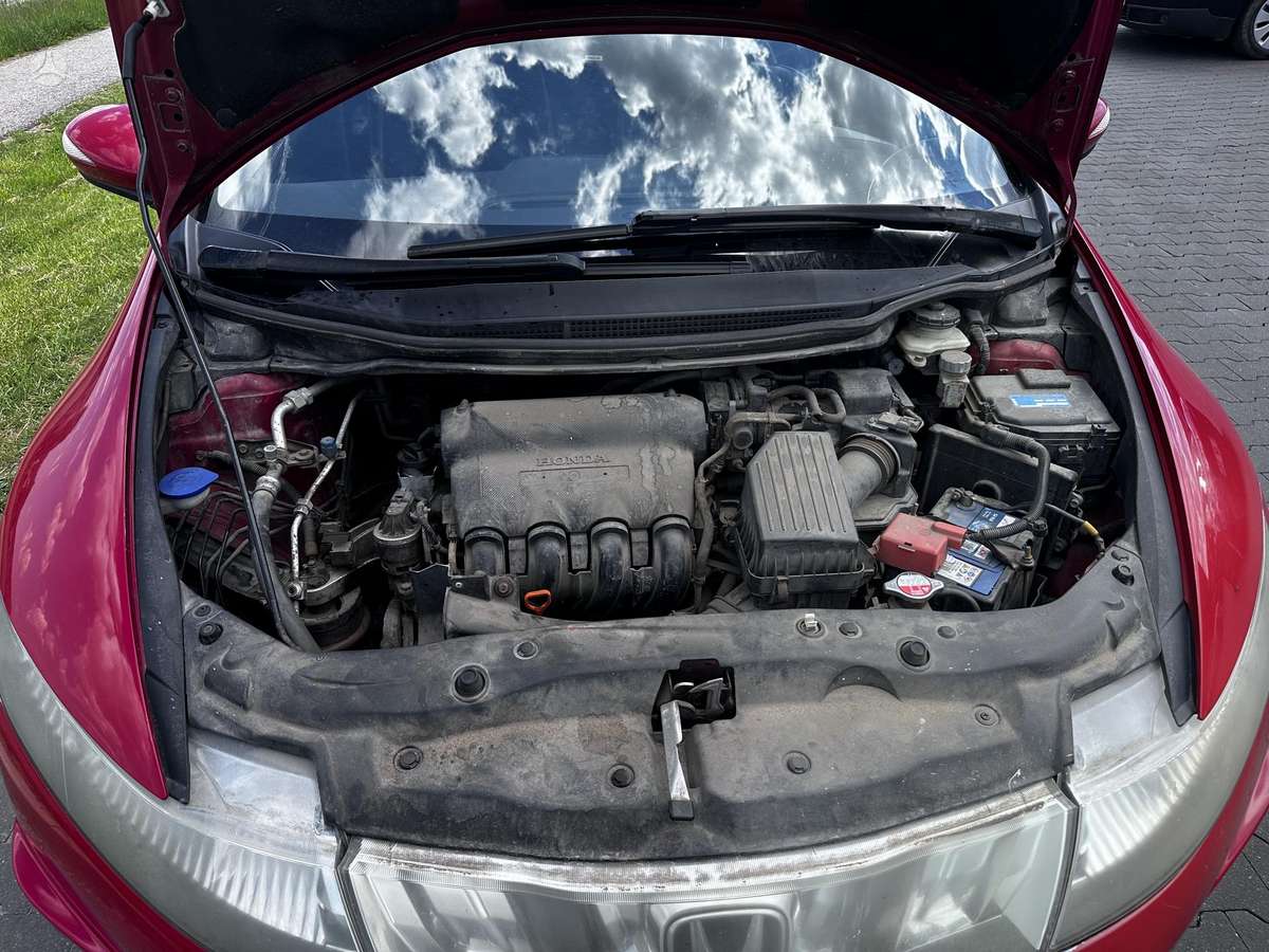 Honda Civic, 1.3 l., hatchback