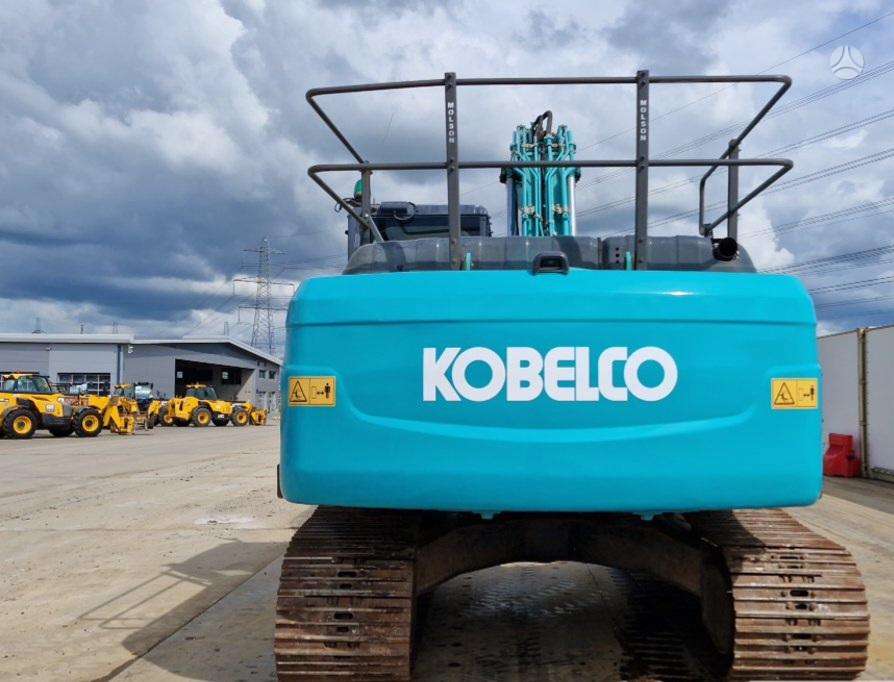 Kobelco SK210LC-10, экскаваторы