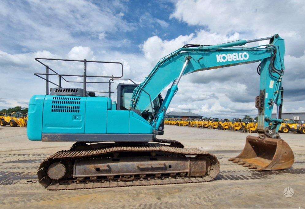 Kobelco SK210LC-10, экскаваторы