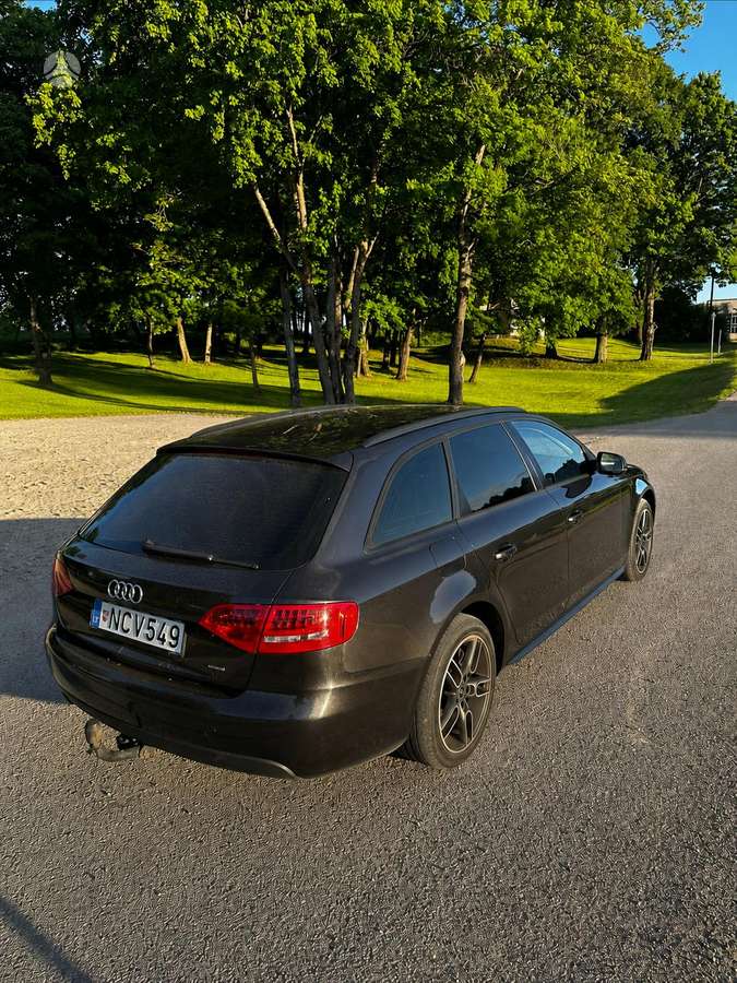 Audi A4, 2.0 l., Универсал