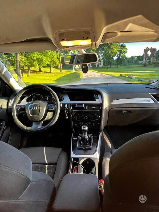 Audi A4, 2.0 l., Универсал