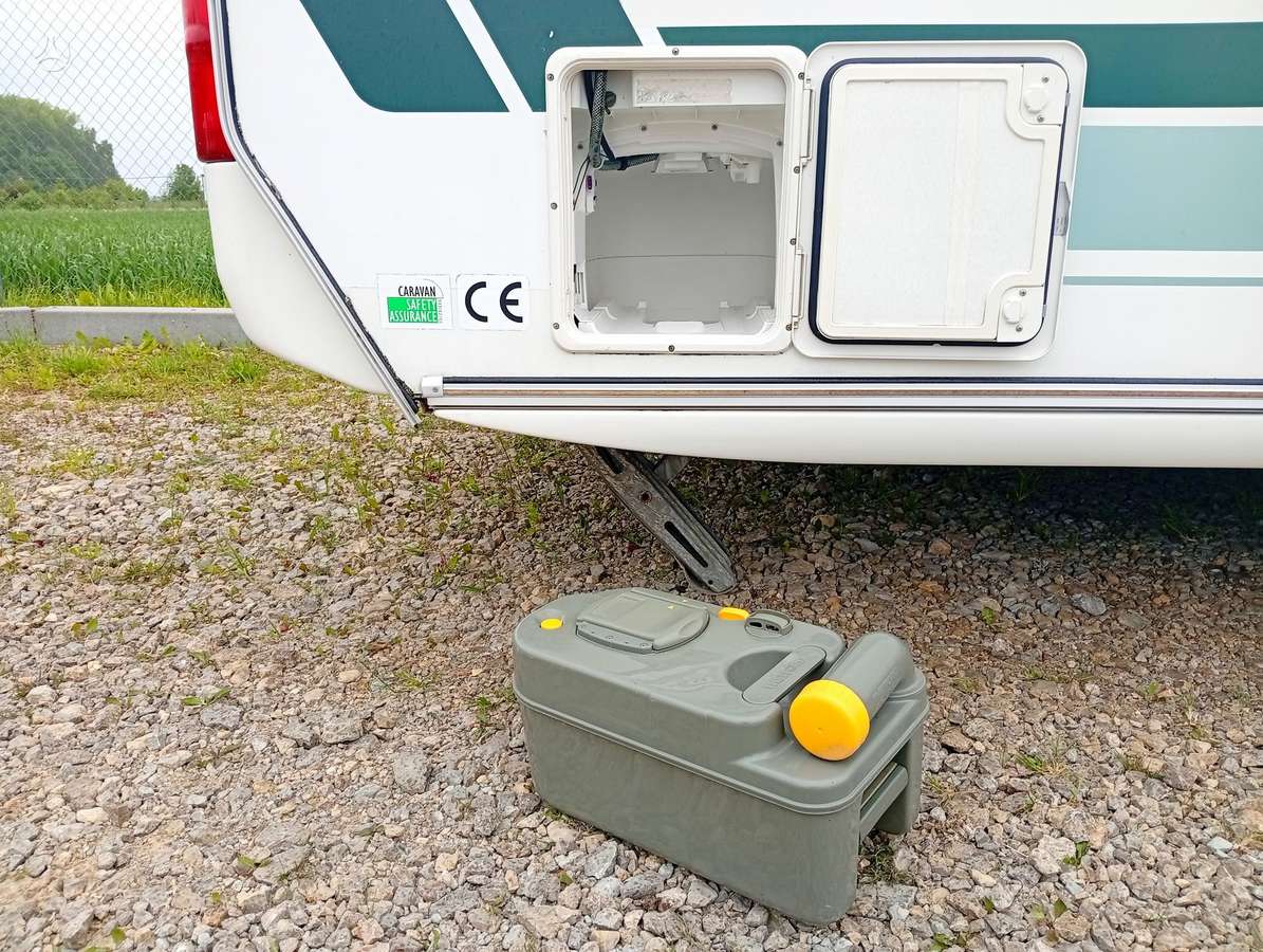 Hobby Chateau Comfort 470, kemperis