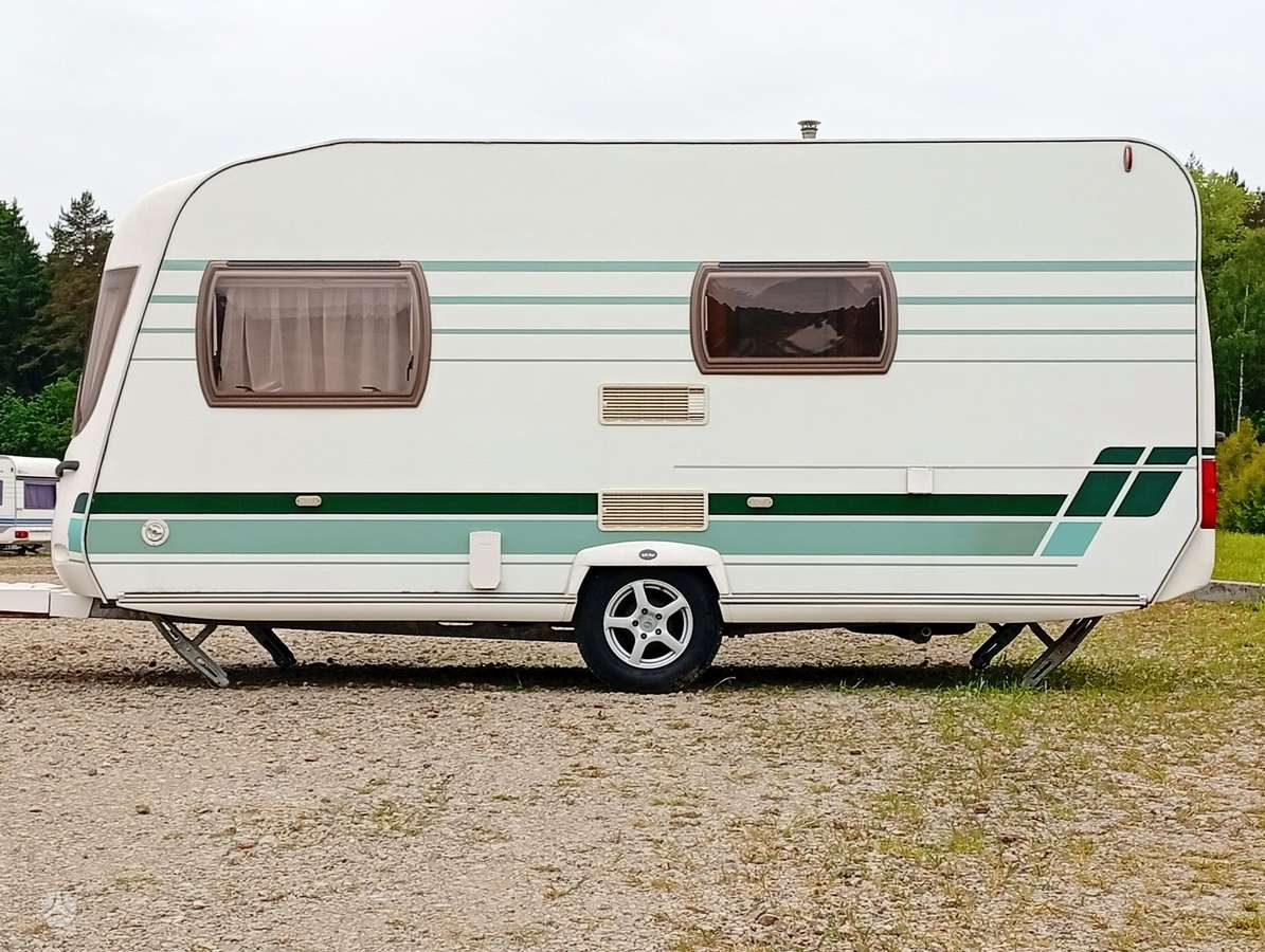 Hobby Chateau Comfort 470, кемперы