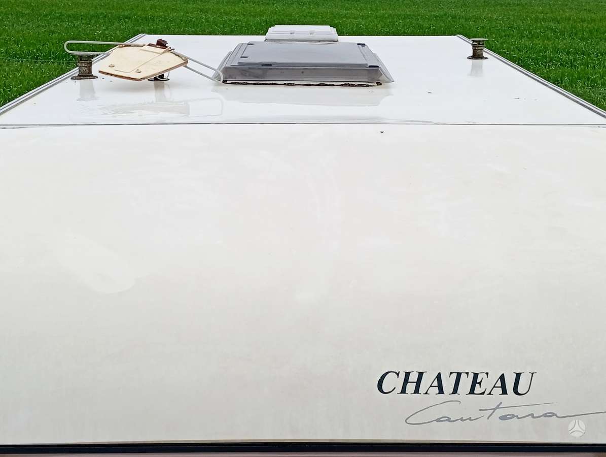 Hobby Chateau Comfort 470, prikabinami nameliai