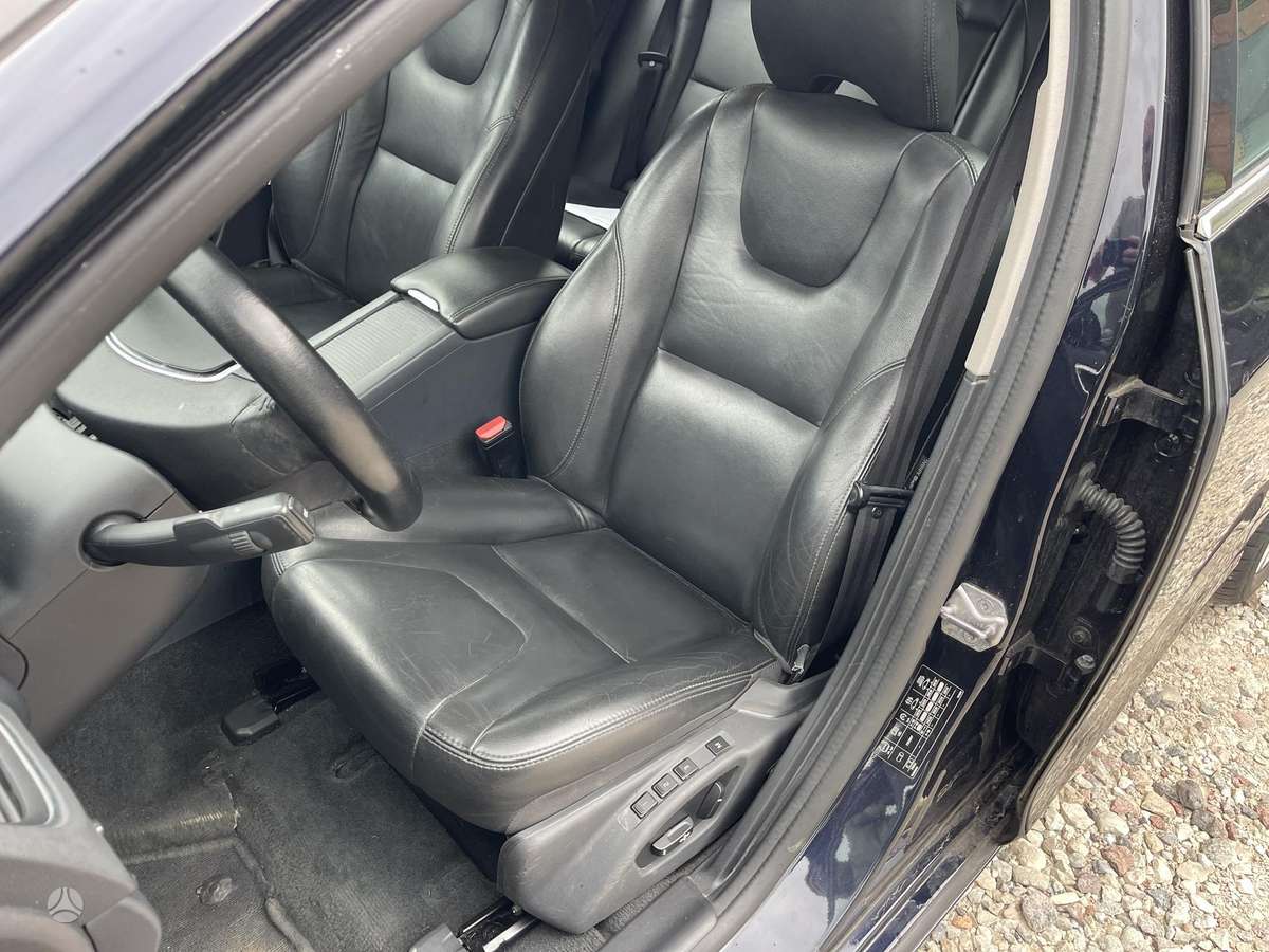 Volvo V60, 2.0 l., Универсал