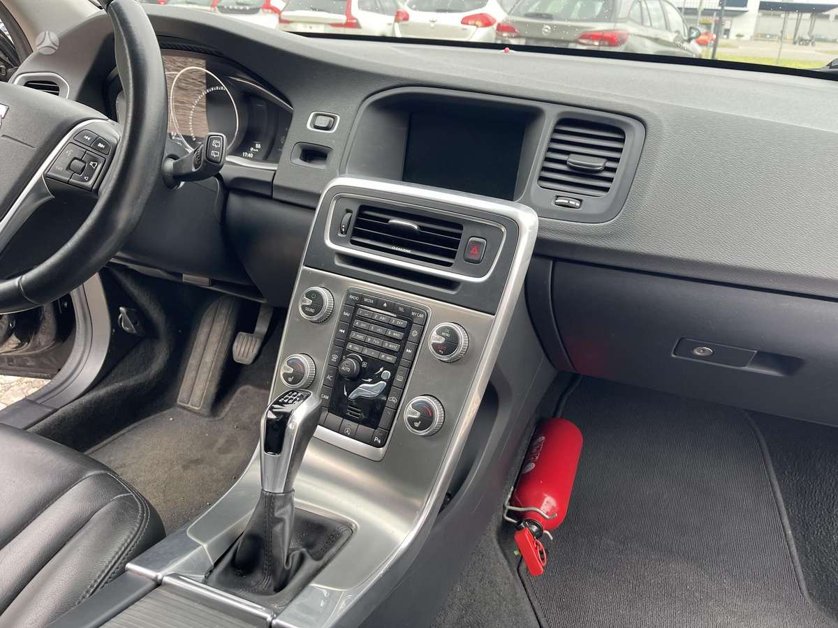 Volvo V60, 2.0 l., Универсал