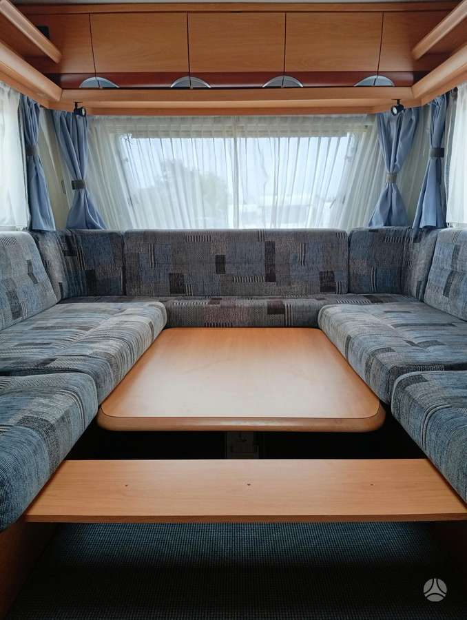Hobby Chateau Comfort 470, caravans