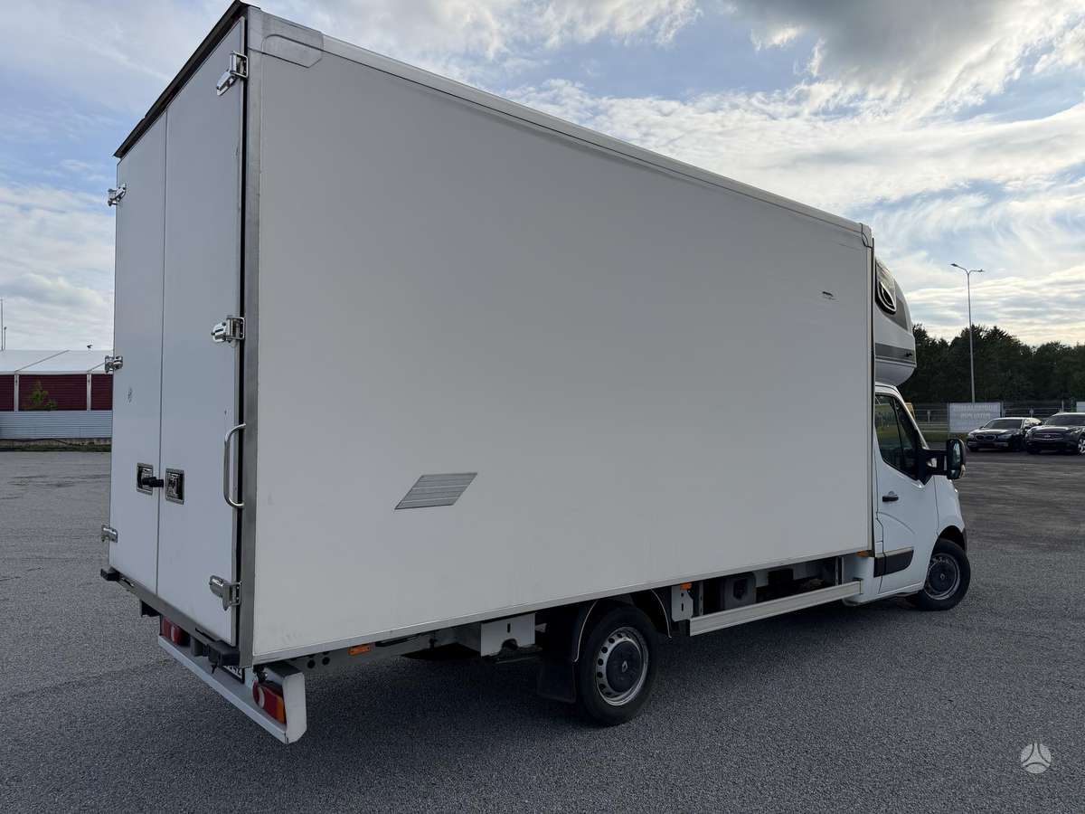 Renault Master, 2.3 l., Минивэн