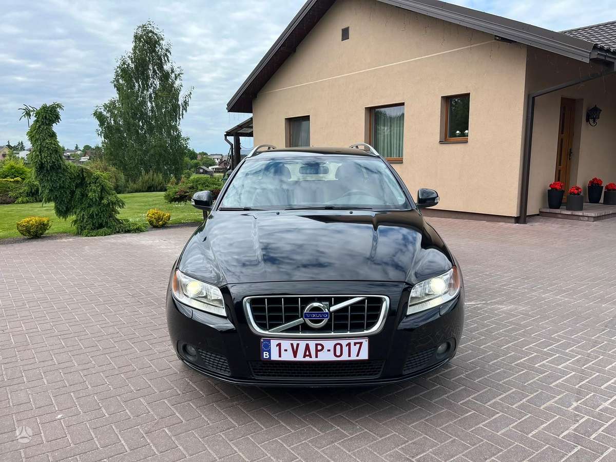 Volvo V70, 2.0 l., Универсал