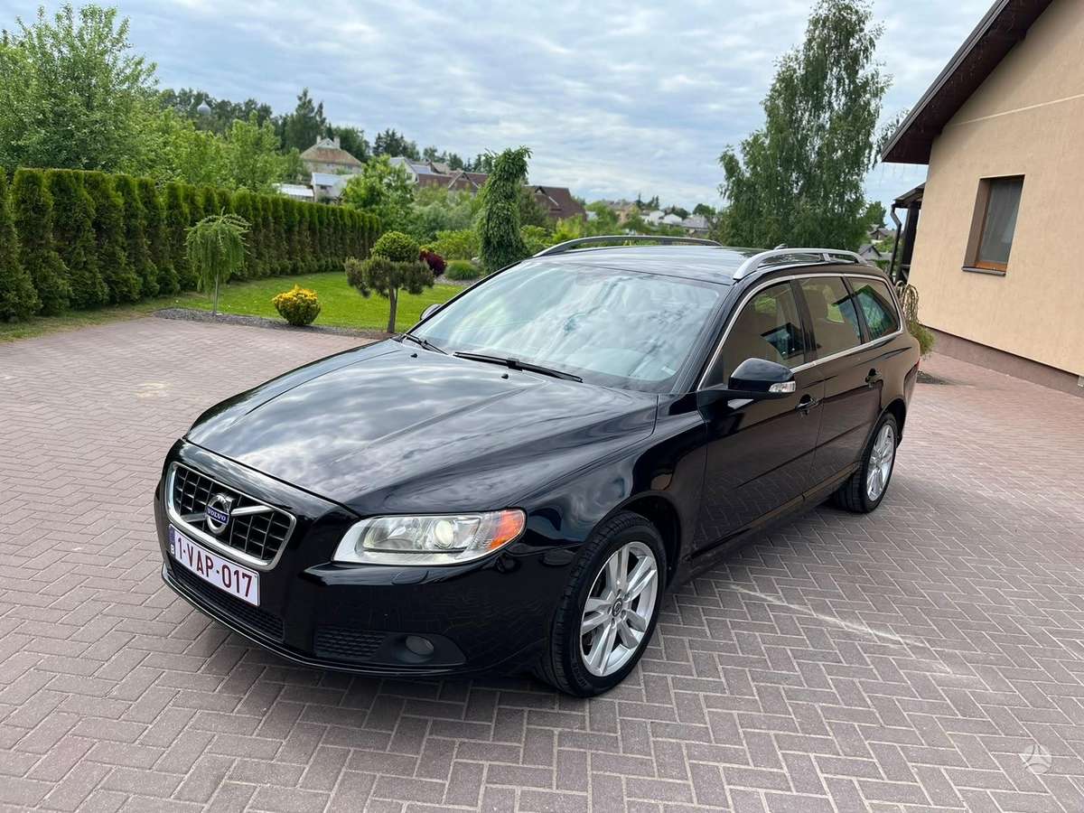 Volvo V70, 2.0 l., Универсал