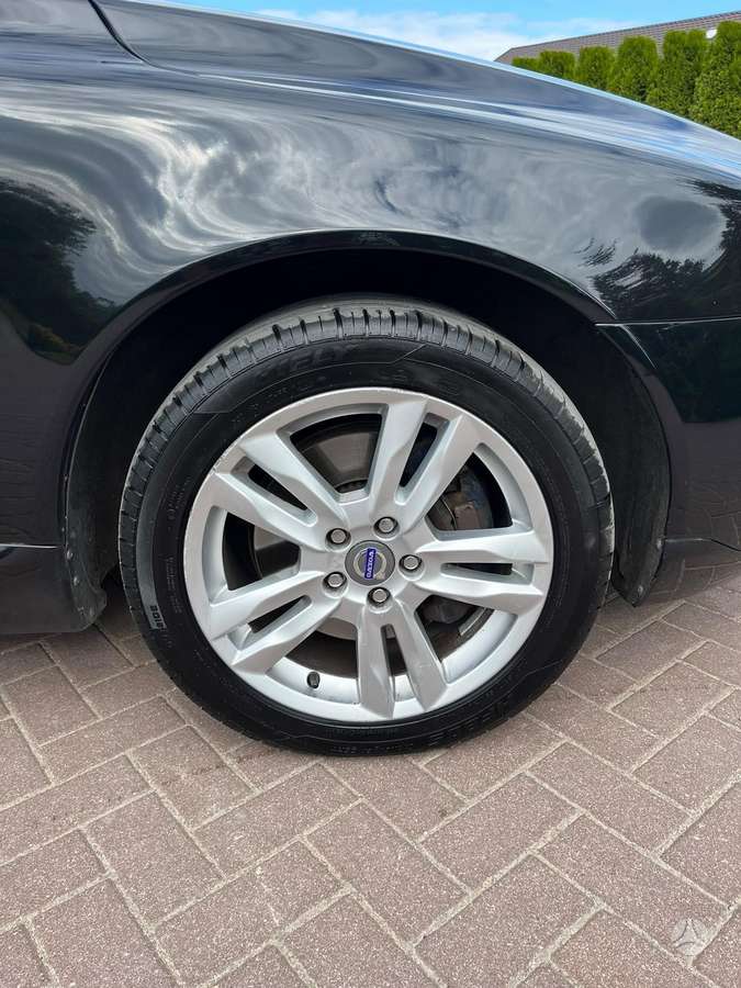 Volvo V70, 2.0 l., Универсал