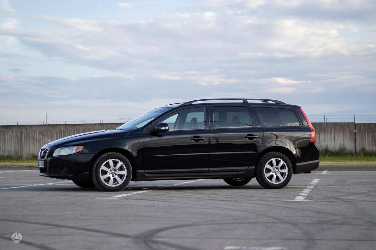 Volvo V70, 2.0 l., Универсал