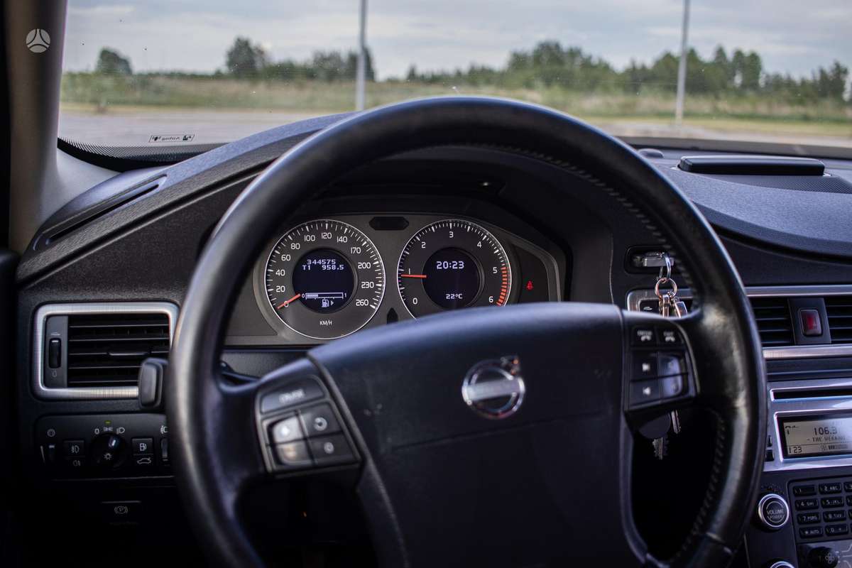 Volvo V70, 2.0 l., wagon