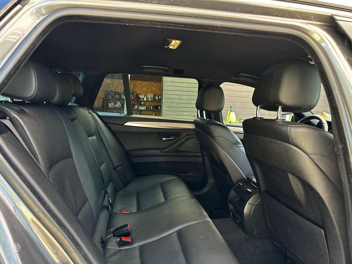 BMW 520, 2.0 l., universalas
