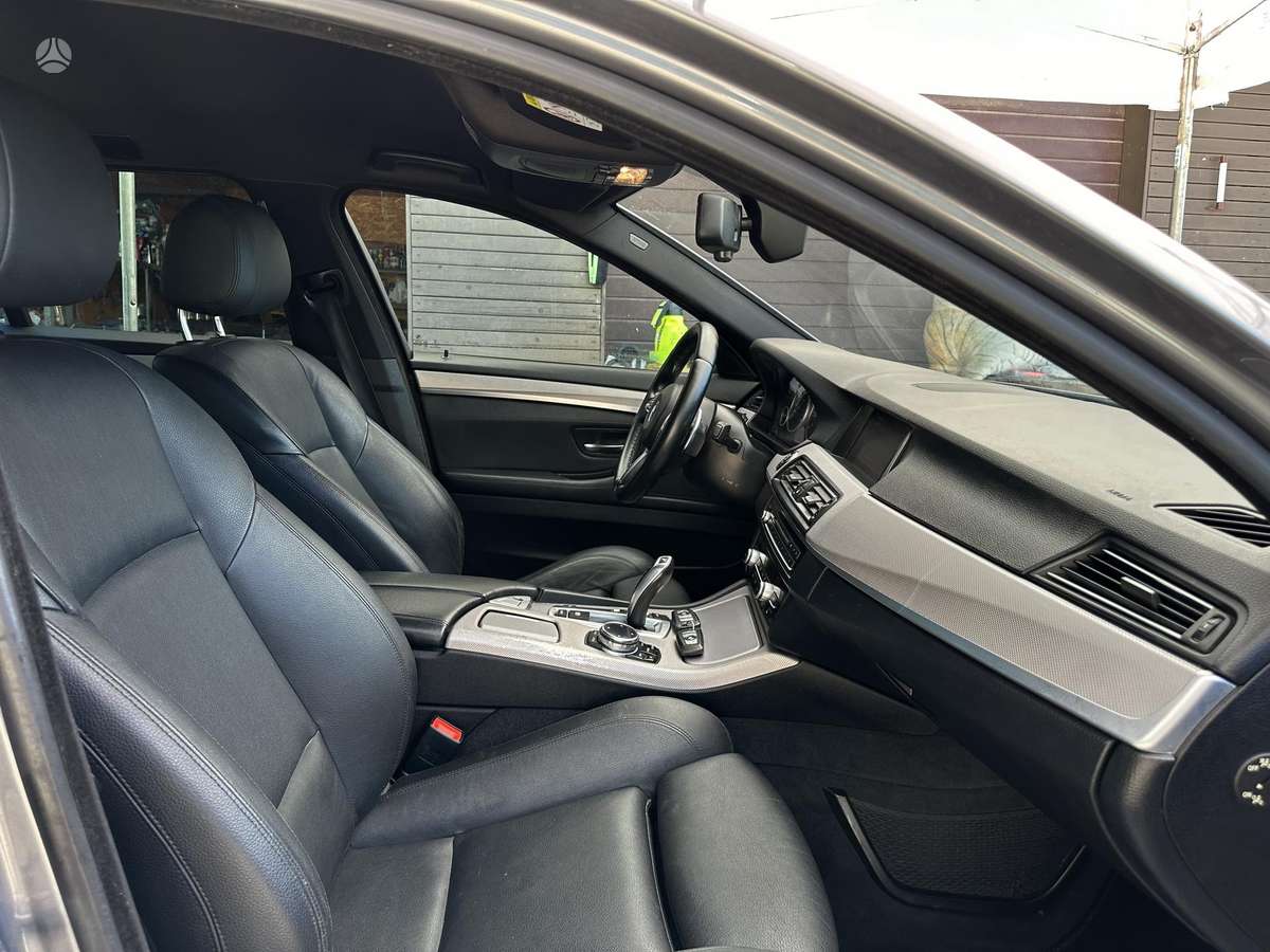 BMW 520, 2.0 l., wagon