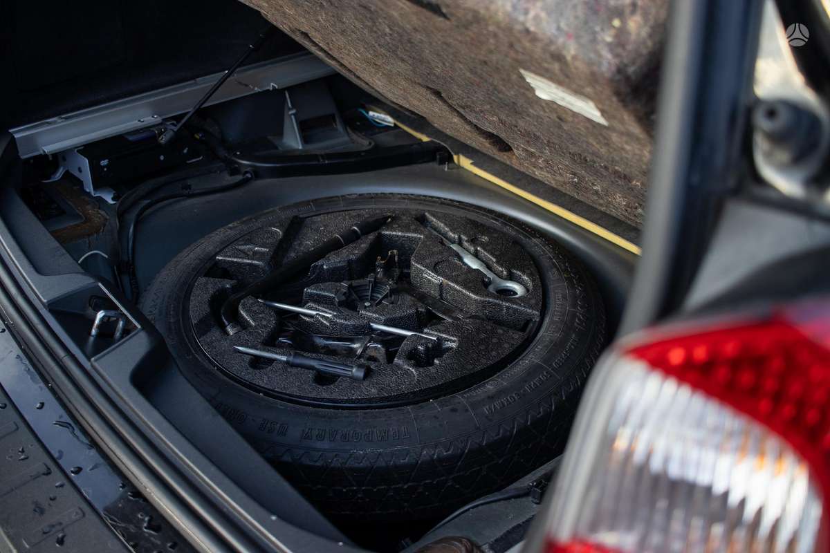 Volvo V70, 2.0 l., Универсал