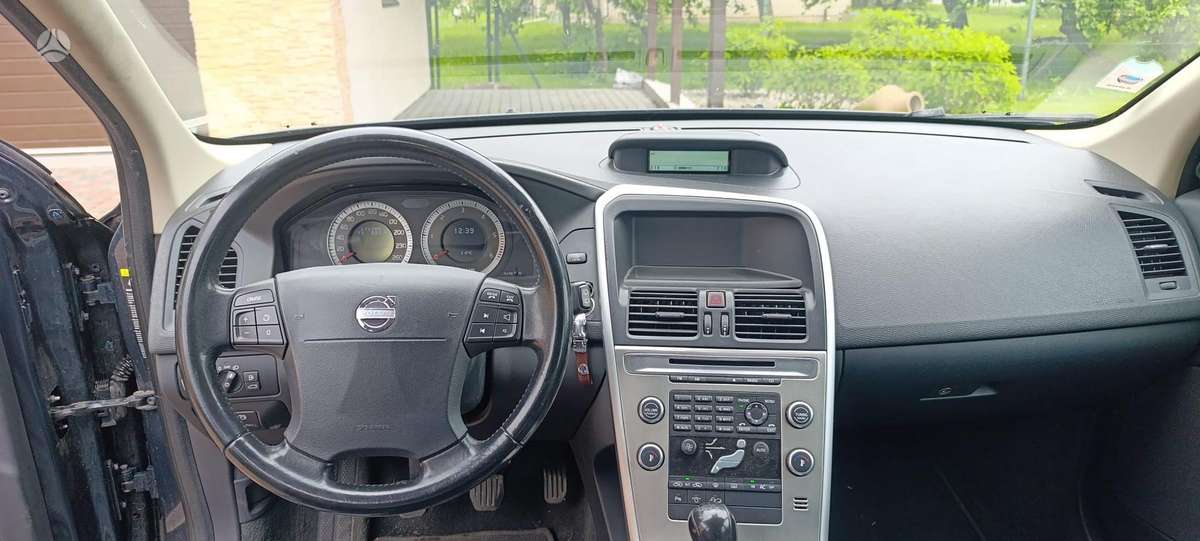 Volvo XC60 - 10