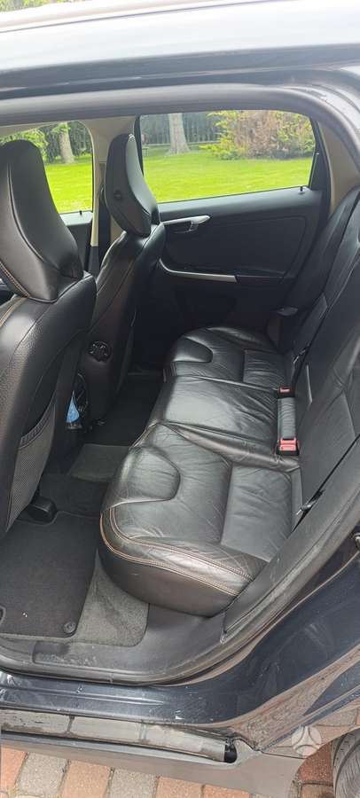 Volvo XC60 - 9