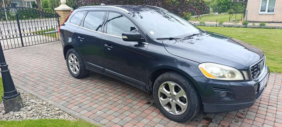 Volvo XC60 - 2