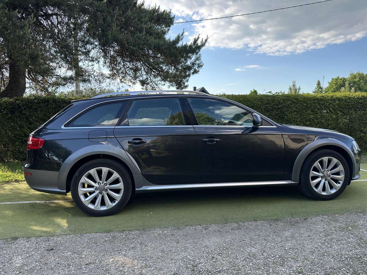 Audi A4 allroad, 2.0 l., wagon